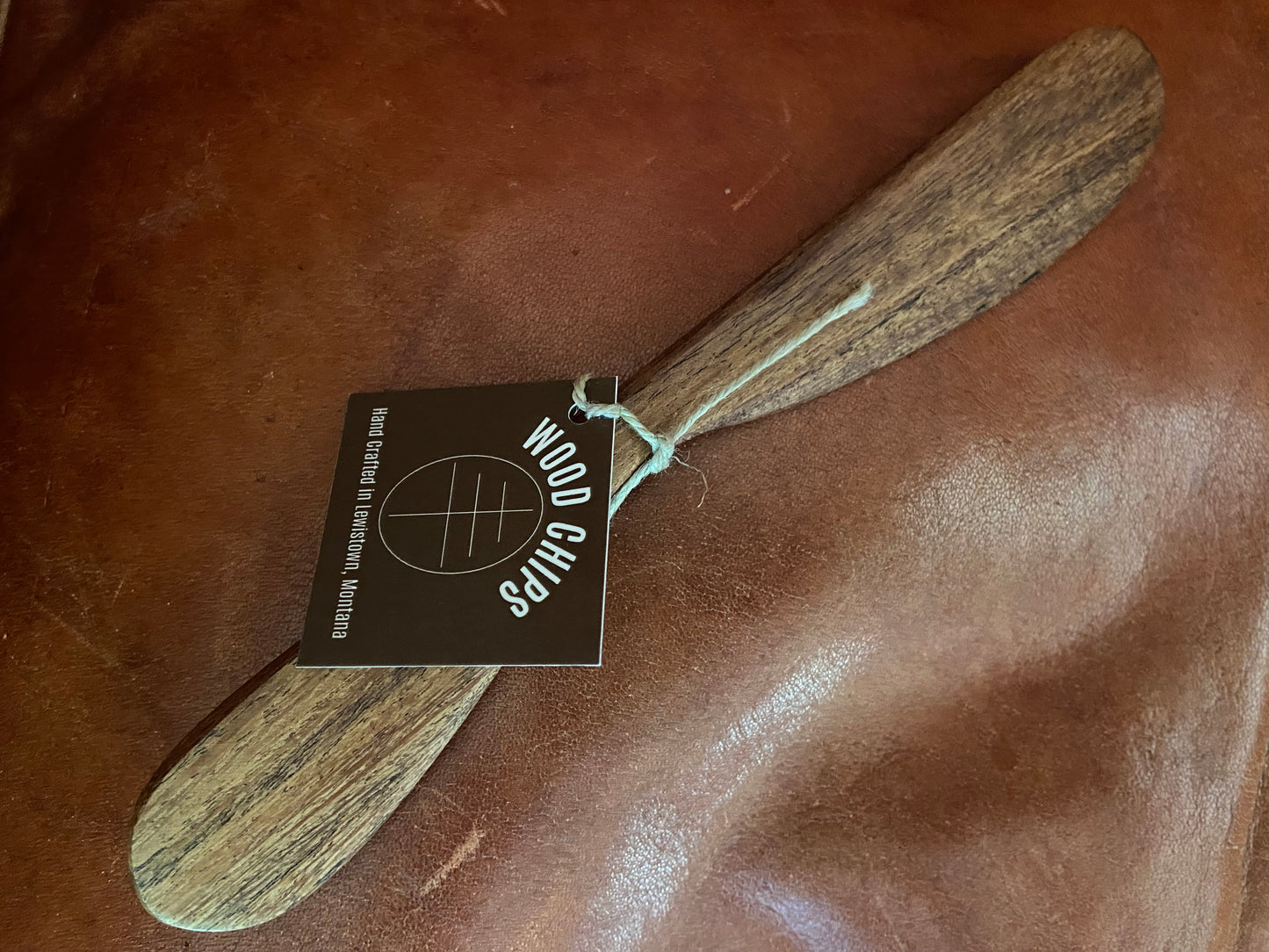 Butter knife, walnut wood