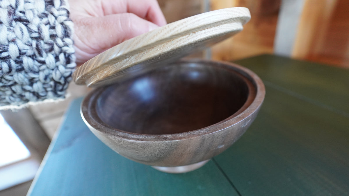 Walnut & Ash Bowl.  Handmade by Eldon Foster